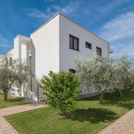 Apartment Lana Premium 2