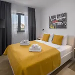 Lana Premium 2 Apartment *