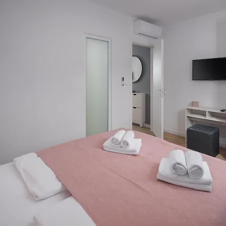 Lana Premium 2 Apartamento